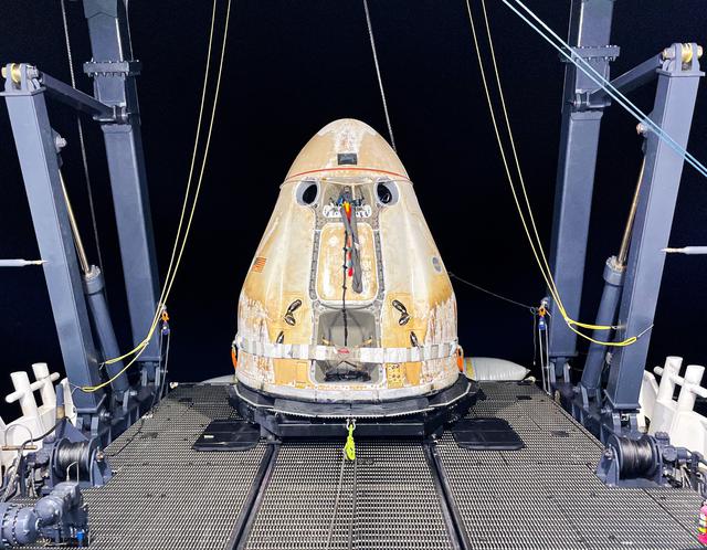 NASA image: SpaceX CRS-22 Return